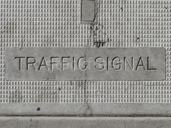 Trafic signal contrôle boîte regardant vers le bas trottoir [[stock_photo]] © eyeidea