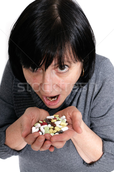 Imagine de stoc: Femeie · medicină · pastile