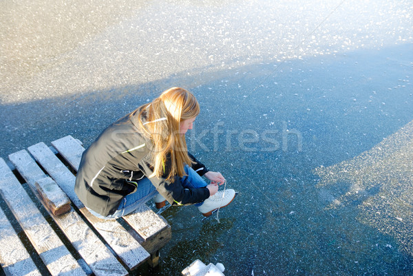 Patinaj congelate lac patina patinaj Imagine de stoc © fahrner