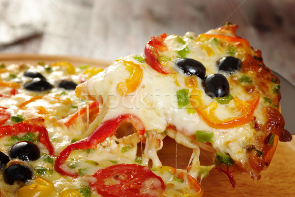 Plakje kaas home pizza tomaat Stockfoto © fanfo