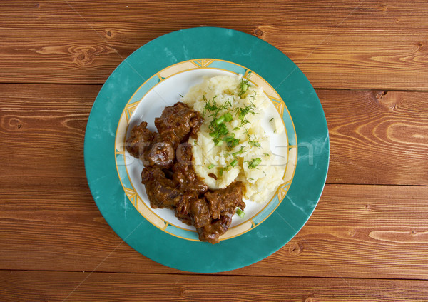 La pommes de terre traditionnel boeuf oignon ragoût [[stock_photo]] © fanfo