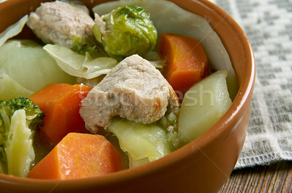 Olandez tocana carne morcovi cepe Imagine de stoc © fanfo