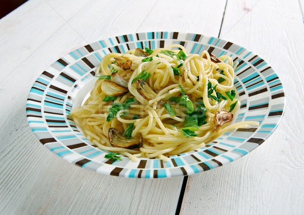 spaghetti with garlic and oil Stock photo © fanfo
