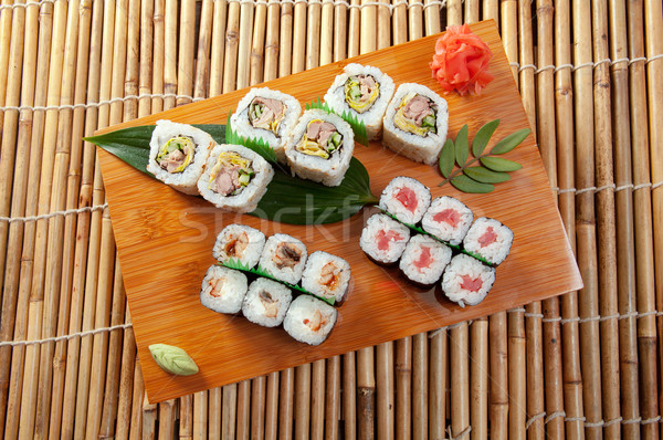 Foto stock: Japonês · sushi · rolar · fumado · peixe · tradicional