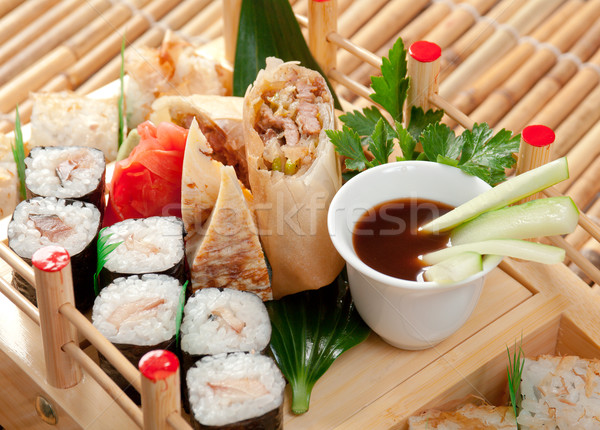 Sushi japon gıda geleneksel Japon füme balık Stok fotoğraf © fanfo