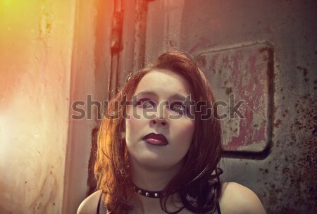 Lány gyönyörű haj grunge arc fal Stock fotó © fanfo