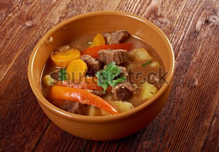 Irlandzki gulasz baranka mięsa ziemniaki Zdjęcia stock © fanfo