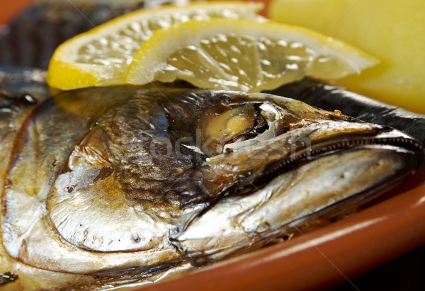 Makréla grill hal előkészített zöldségek étel Stock fotó © fanfo