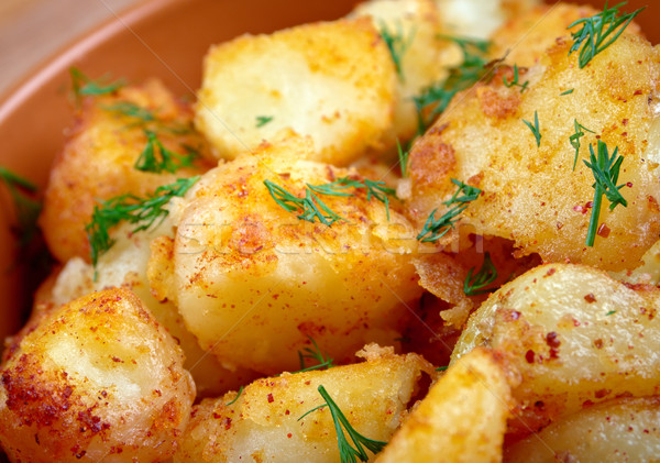 Patates tavuk akşam yemeği kırmızı Hint patates Stok fotoğraf © fanfo