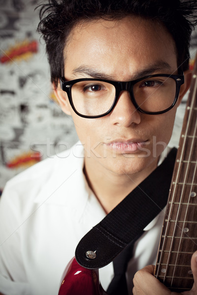 Rocha rolar moço guitarra moda Foto stock © fatalsweets