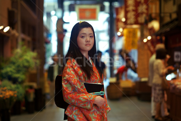 Mooie jonge japans vrouw kimono Stockfoto © fatalsweets