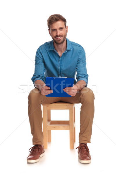 Glimlachend student houten stoel vergadering Stockfoto © feedough