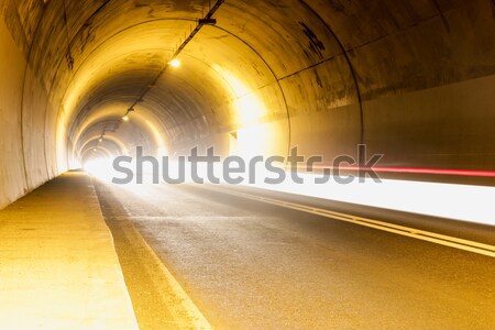 Túnel estranho luzes vazio carro Foto stock © feelphotoart