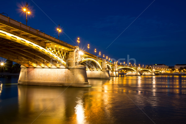 моста сумерки Будапешт город строительство закат Сток-фото © Fesus