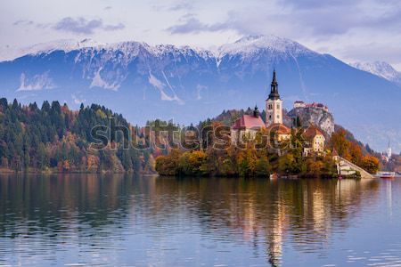 Lago Eslovenia Europa isla castillo montanas Foto stock © Fesus