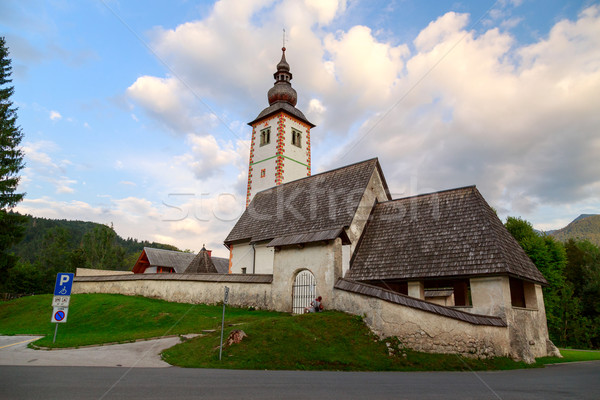 Kościoła jezioro Słowenia domu krajobraz niebieski Zdjęcia stock © Fesus