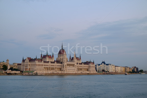 Hongrois parlement bâtiment nuit coucher du soleil Budapest Photo stock © Fesus