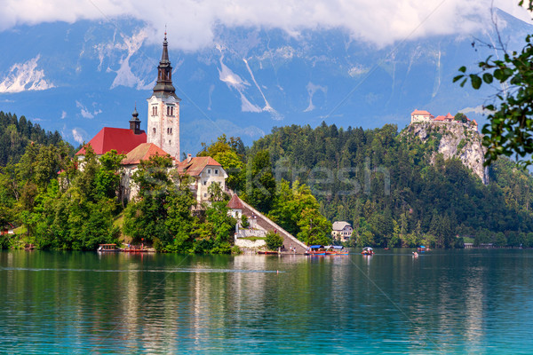 Lago verano isla castillo montanas Eslovenia Foto stock © Fesus