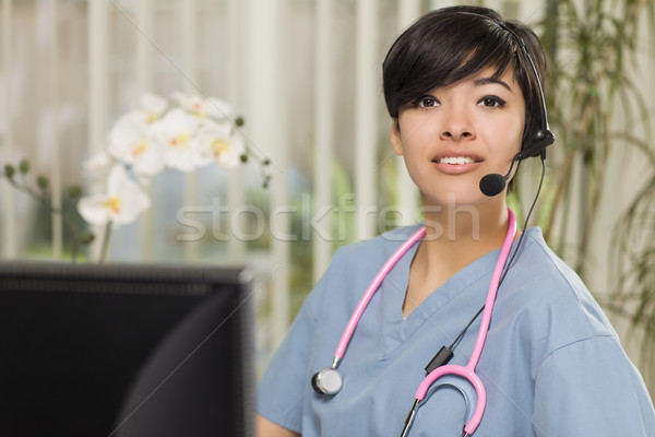 Femenino enfermera practicante médico ordenador Foto stock © feverpitch