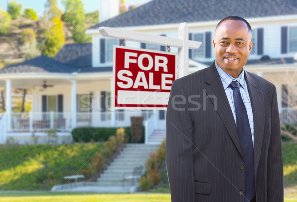 Agente hermosa casa venta Foto stock © feverpitch