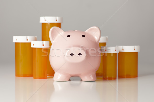 Foto stock: Alcancía · medicina · botellas · negocios · salud