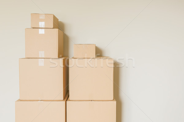 where can i buy empty boxes for moving