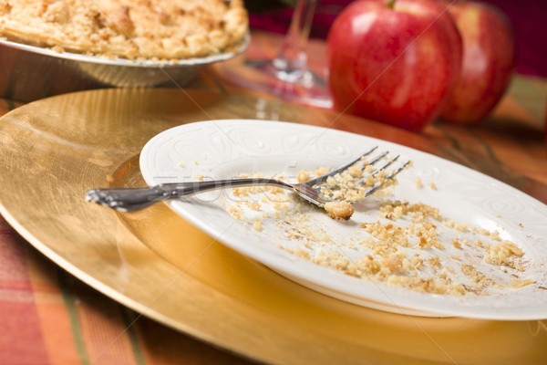 Appeltaart lege plaat kruimels vork appel Stockfoto © feverpitch