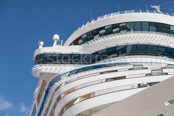 Cruiseschip abstract blauwe hemel hemel vakantie Stockfoto © feverpitch
