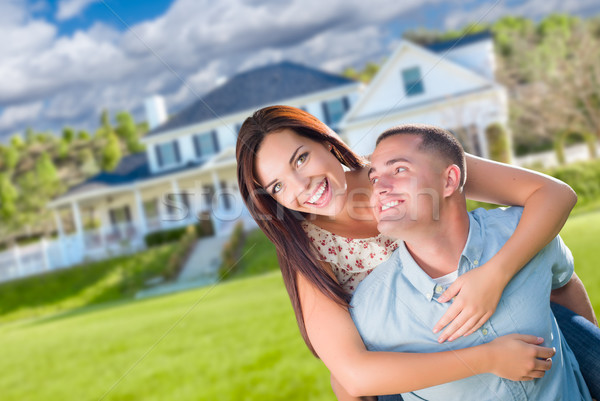 [[stock_photo]]: Jeunes · militaire · couple · à · l'extérieur · belle