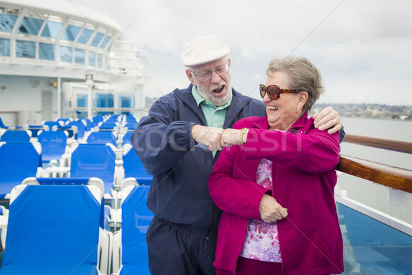 Stockfoto: Vuist · buil · dek · cruiseschip · gelukkig