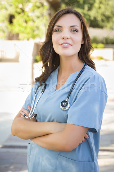 [[stock_photo]]: Fier · femme · médecin · infirmière · portrait