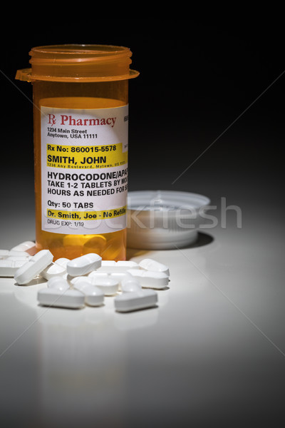 Pillole prescrizione bottiglia etichetta no modello Foto d'archivio © feverpitch