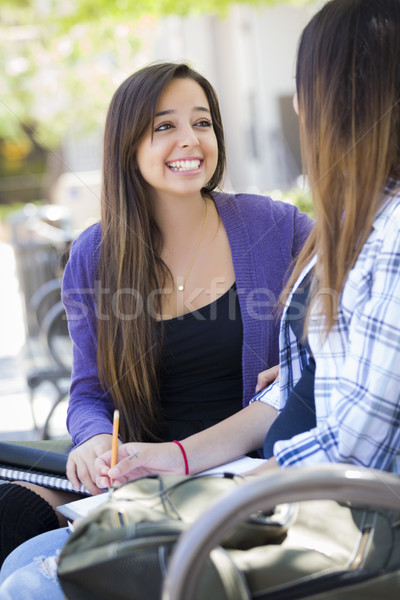 Foto stock: Expressivo · jovem · feminino · sessão · falante