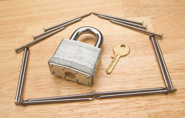 Maison clous lock clé bois bâtiment [[stock_photo]] © feverpitch