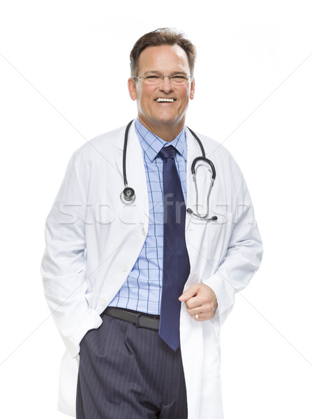 Foto stock: Sonriendo · doctor · de · sexo · masculino · bata · de · laboratorio · estetoscopio · blanco · guapo