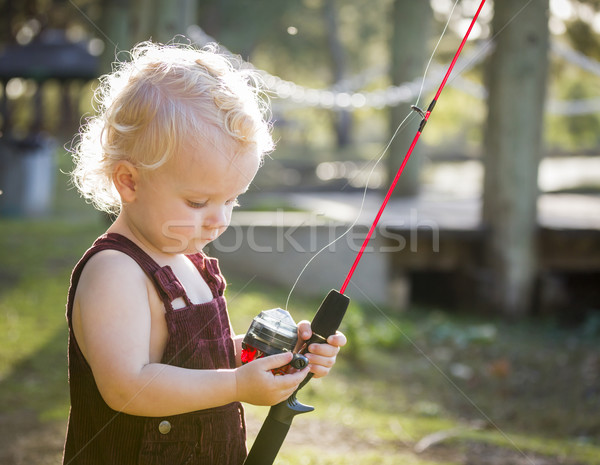 Foto d'archivio: Cute · canna · da · pesca · lago · fuori · primavera