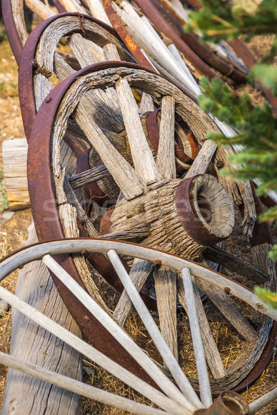 Absztrakt klasszikus antik fa vagon kerekek Stock fotó © feverpitch