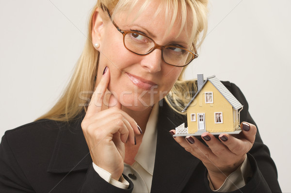 Stockfoto: Denken · home · vrouwelijke · klein · huis