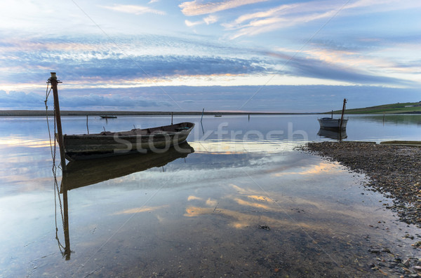 Fischerei Boote Flotte Strand Sonnenuntergang Meer Stock foto © flotsom