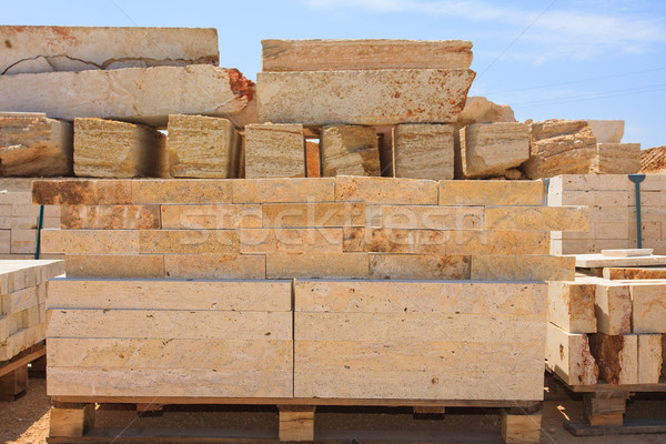 [[stock_photo]]: Calcaire · blocs · prêt · ciel · bleu · construction · pierre