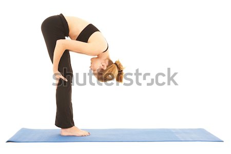 [[stock_photo]]: Pilates · exercice · s'adapter · jeunes · brunette · instructeur