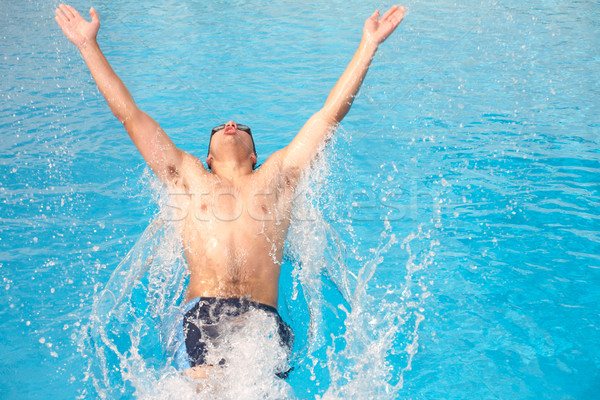 Fiatal felnőtt úszó egészséges férfi vízi atléta Stock fotó © Forgiss