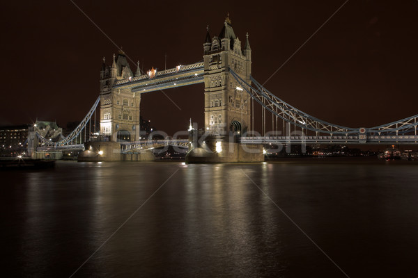 Tower Bridge Londres scène de nuit thames eau architecture Photo stock © Forgiss