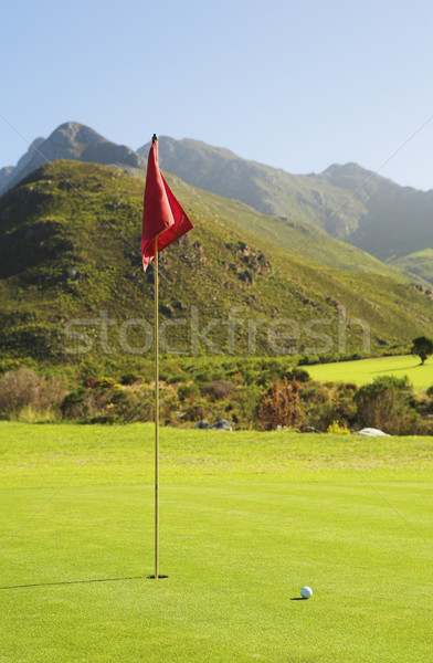 Foto stock: Golfe · vermelho · bandeira · buraco · montanha · relaxar