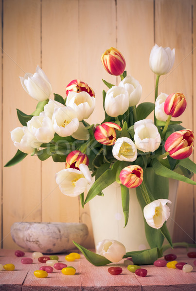 Húsvét csendélet virágcsokor tavasz tulipánok virágok Stock fotó © fotoaloja
