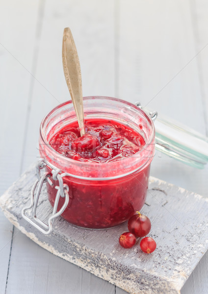 [[stock_photo]]: Ouvrir · jar · confiture · cuillère · milieu · cuisine