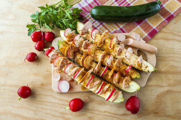 Bourré grillés courgettes radis saucisse légumes [[stock_photo]] © fotoaloja