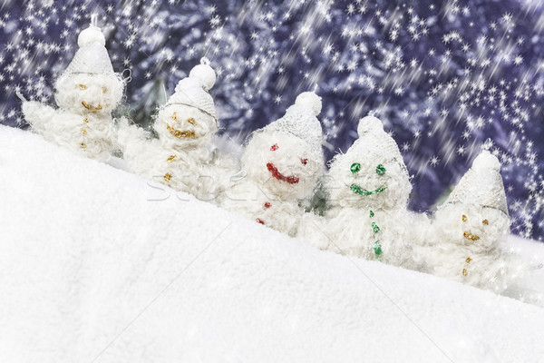 Famille heureux souriant hiver paysages neige [[stock_photo]] © fotoaloja