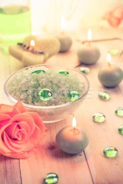 Estância termal sal banho perfumado velas flor Foto stock © fotoaloja