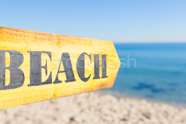 Stockfoto: Hout · teken · strand · wijzend